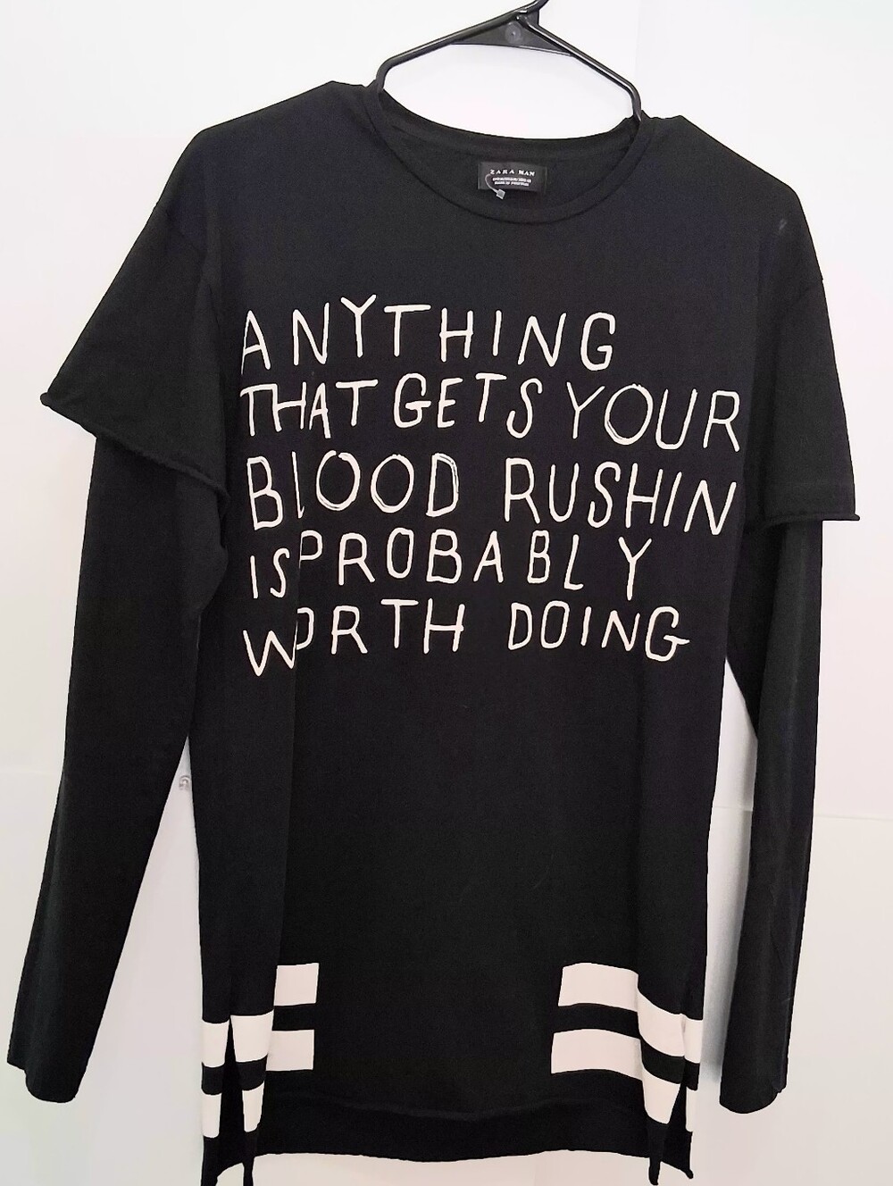 ZARA Men Black Long-Sleeve Graphic Tee Rushing Bloodstream Size Medium